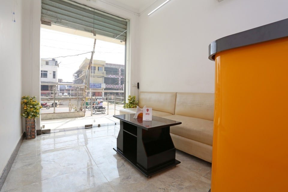 OYO SS Hotel主图