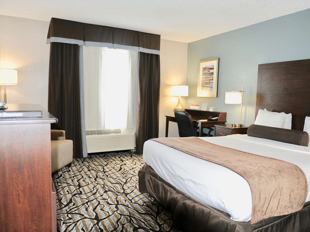 Days Inn & Suites by Wyndham Wausau主图