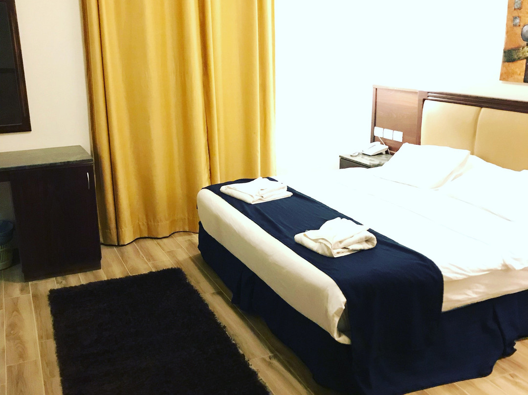 Shepherd Plaza Hotel主图