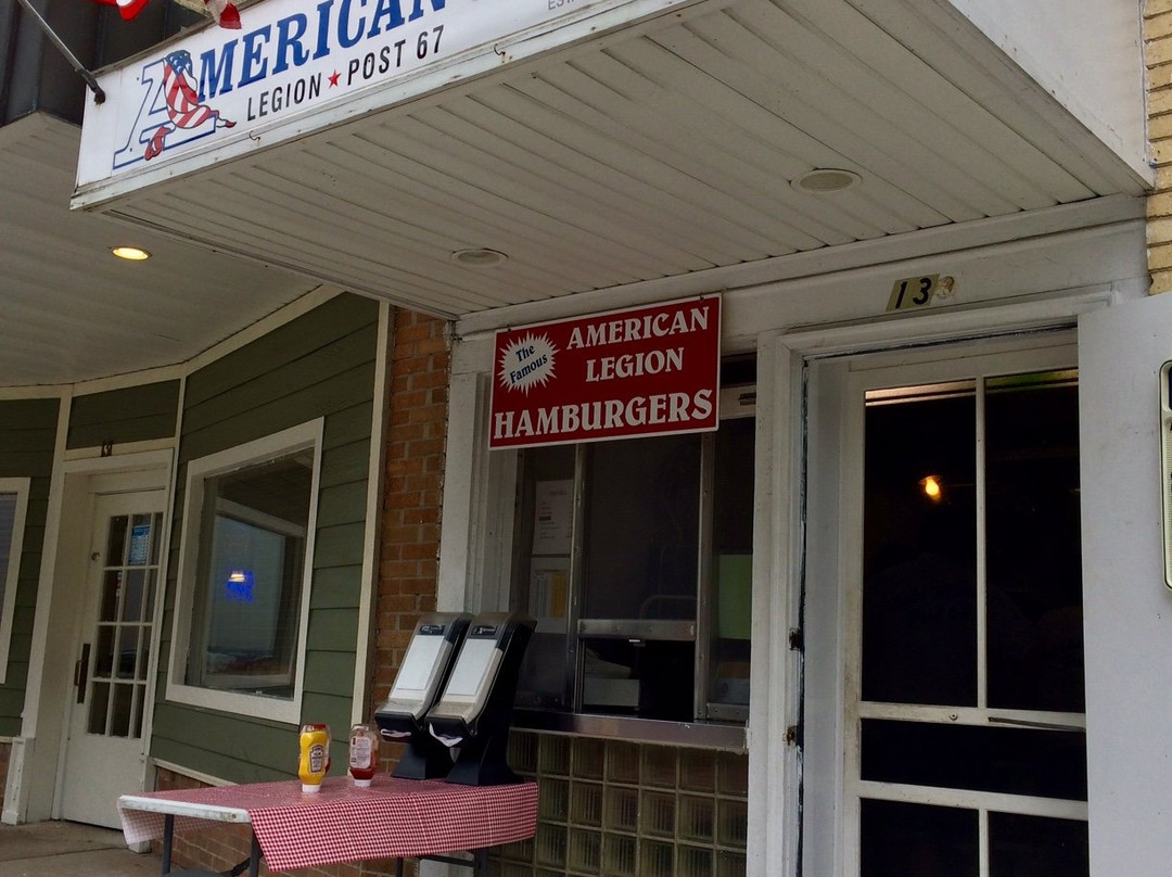Lake Mills餐馆和美食-American Legion Post 67 Hamburger Stand