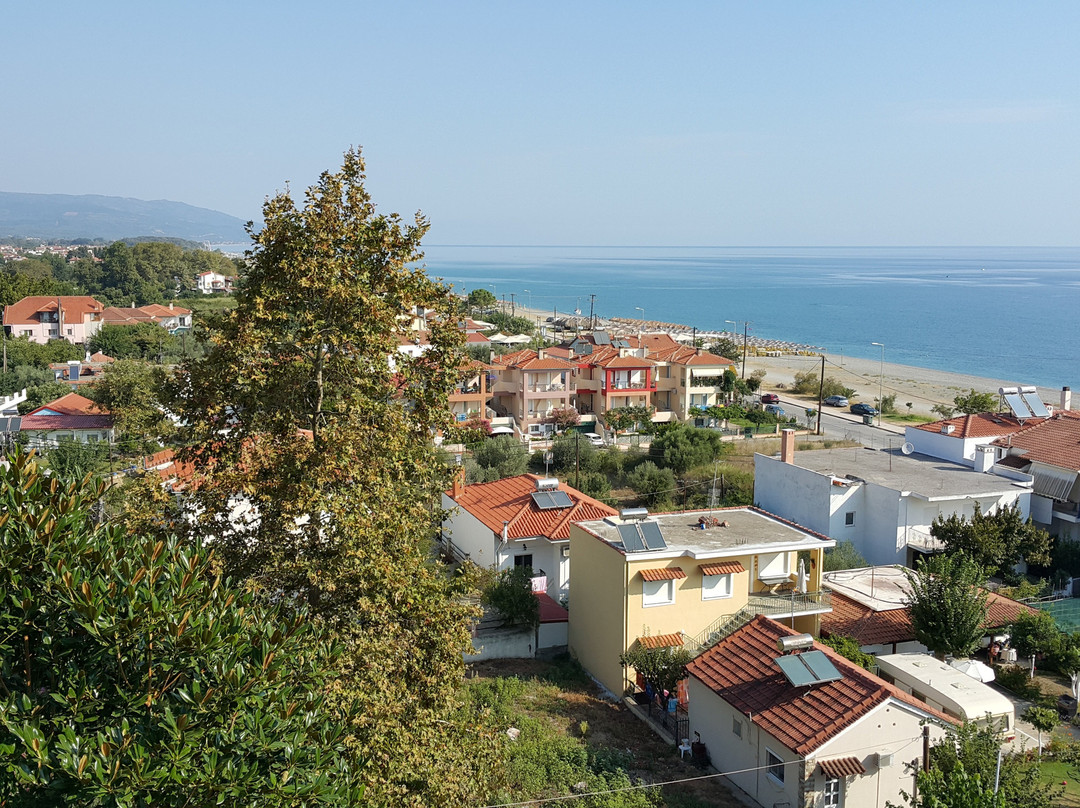 Golden Beach Hotel主图