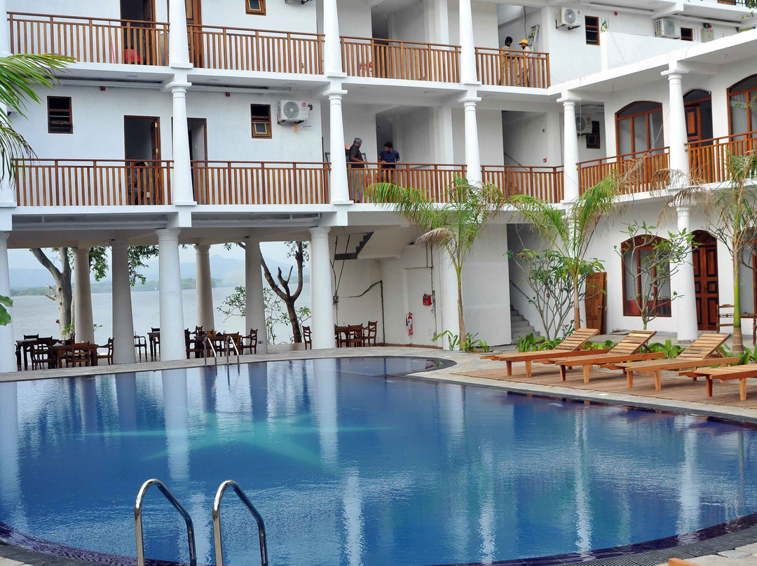 Yoda Kandiya酒店住宿-Oga Reach