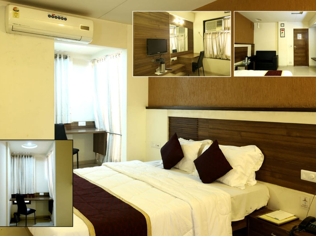 OYO 2430 Hotel Apex主图