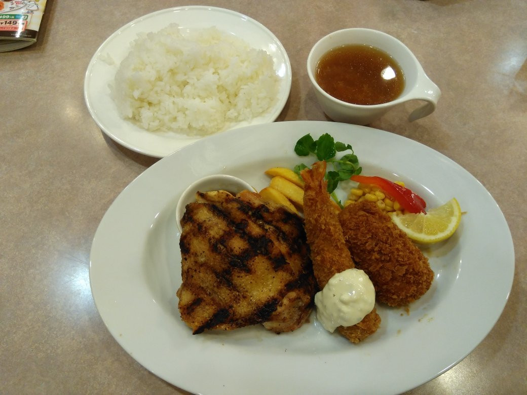 Victoria Stationヴィクトリアステーション 網走駅前店