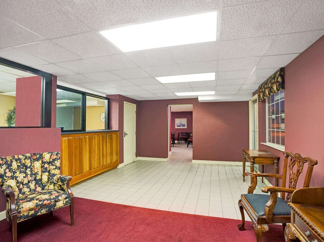 Days Inn I-24 West主图