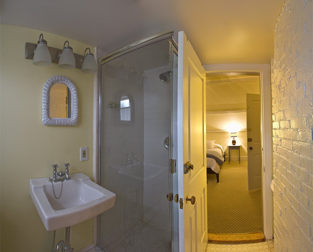 Barncastle Hotel & Restaurant主图