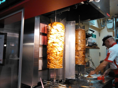 Mega Kebab 名古屋空港店