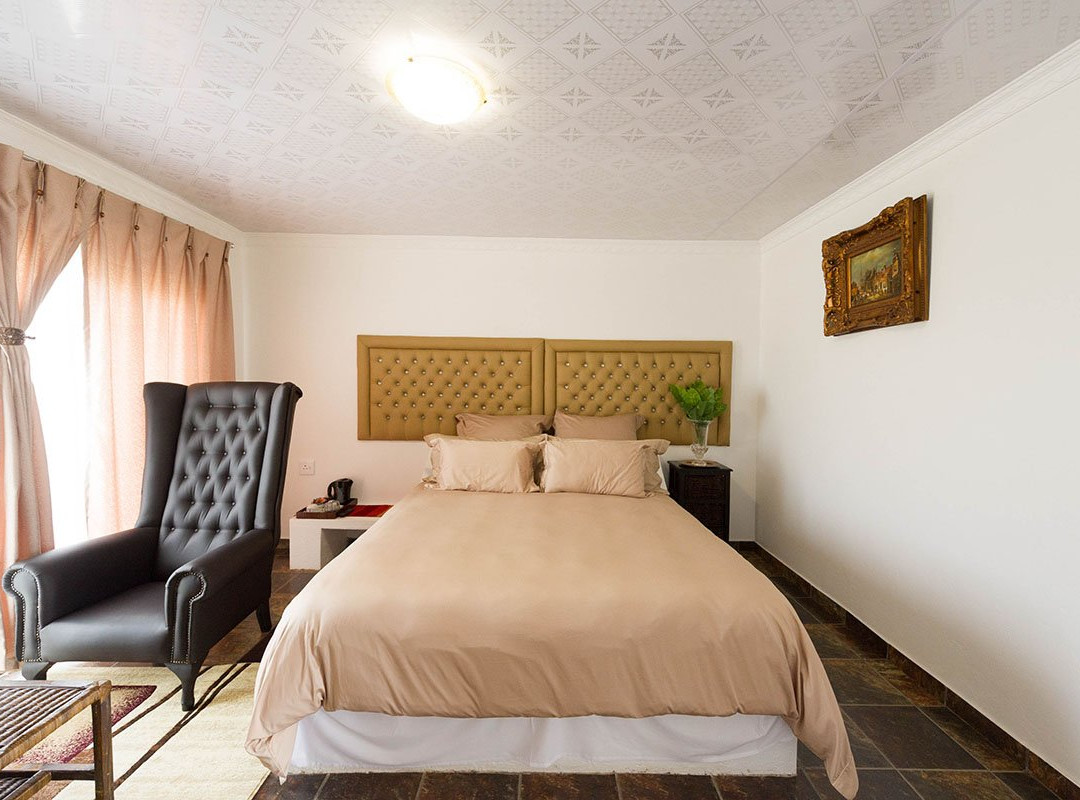 Fullmoon Paradise Lodge主图