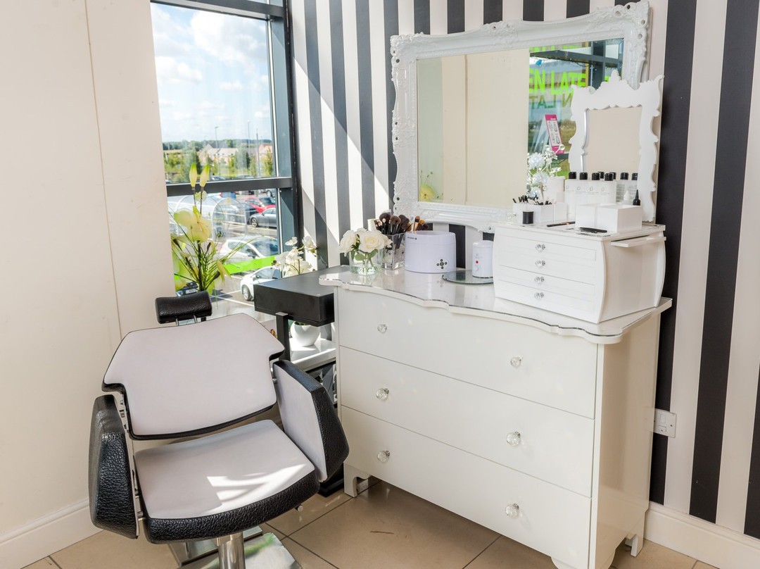 Bella Mia Hair & Beauty景点图片
