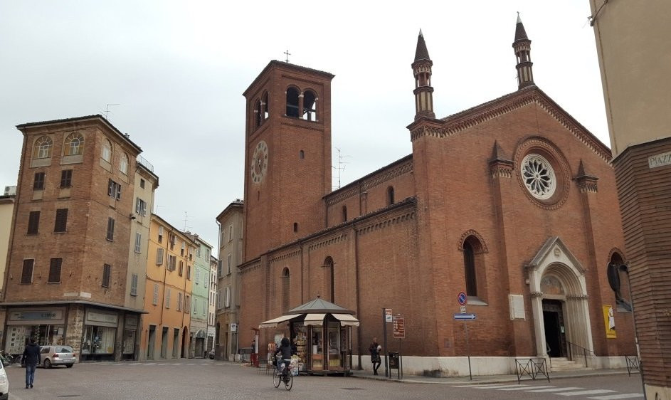 Piazza Borgo di Piacenza景点图片