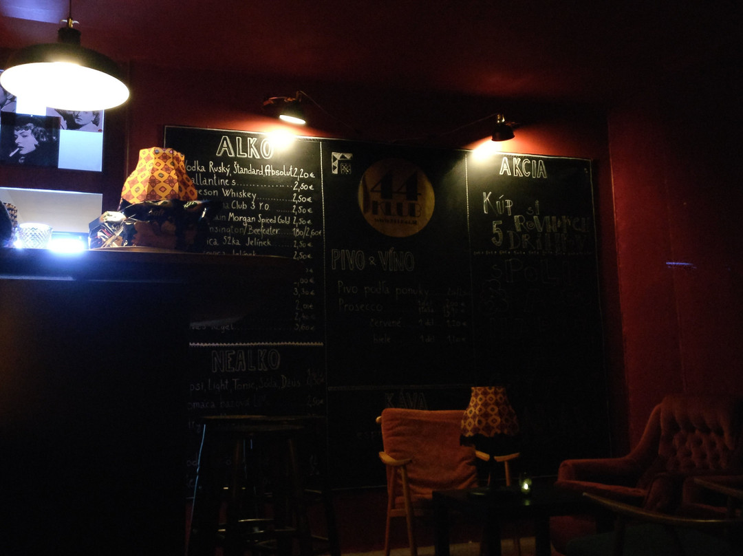 Klub 44-波普拉德必去景点