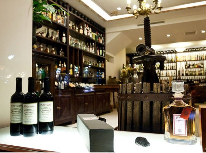 Wine Shop Dimitris Karonis-纳夫普利翁必去景点