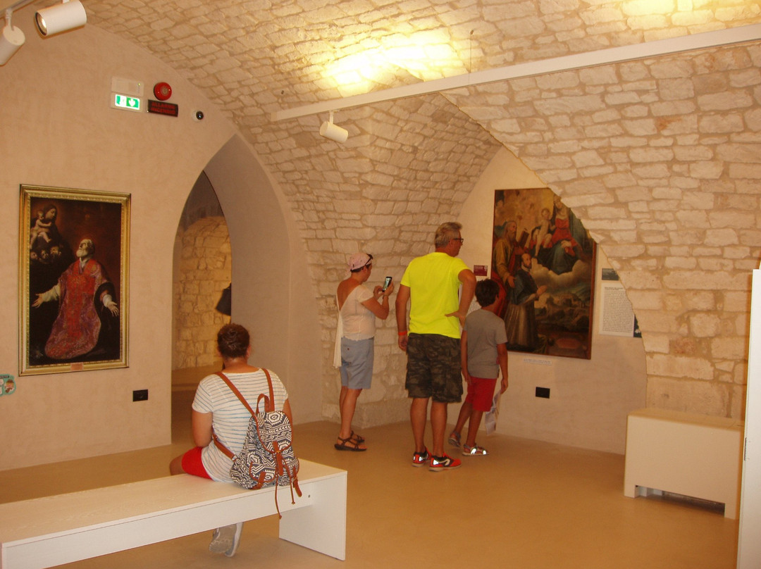 Museo Diocesano di Ostuni-奥斯图尼必去景点
