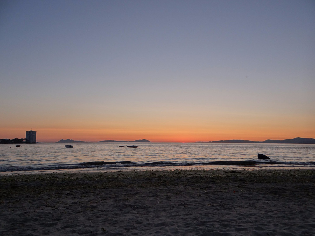 Praia da Fontaina景点图片