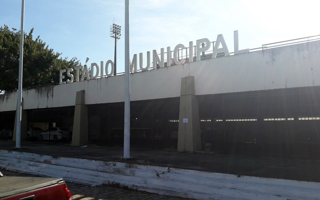 Estádio Municipal Walter Ribeiro-索罗卡巴必去景点