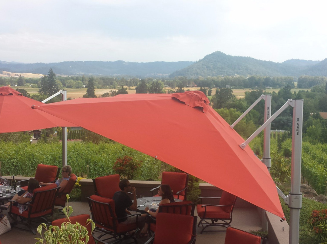 Cooper Ridge Vineyards景点图片