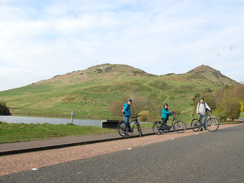 Ezeepedal-爱丁堡必去景点