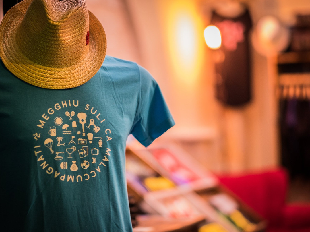 Monique Boutique-法维格纳纳必去景点