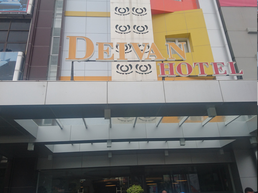 Deivan Hotel主图