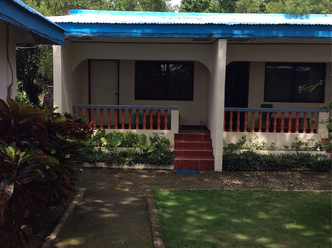 Looc Garden Beach Resort主图