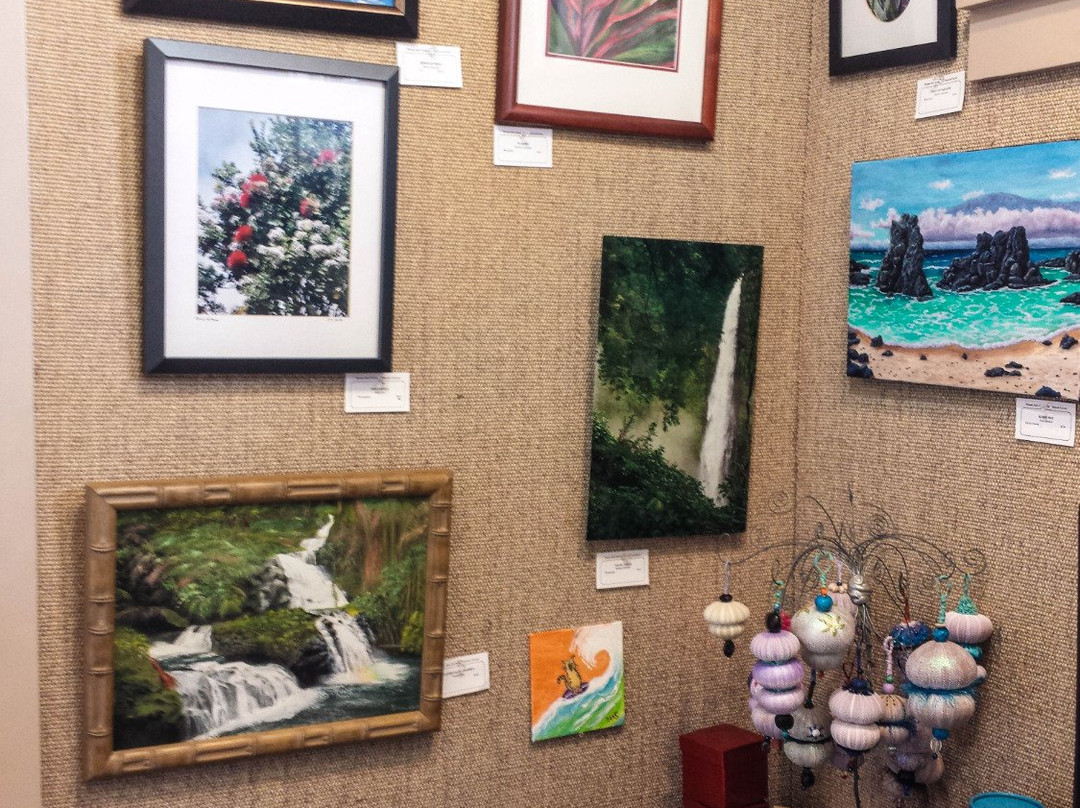 Firehouse Art Gallery-卡慕也拉必去景点