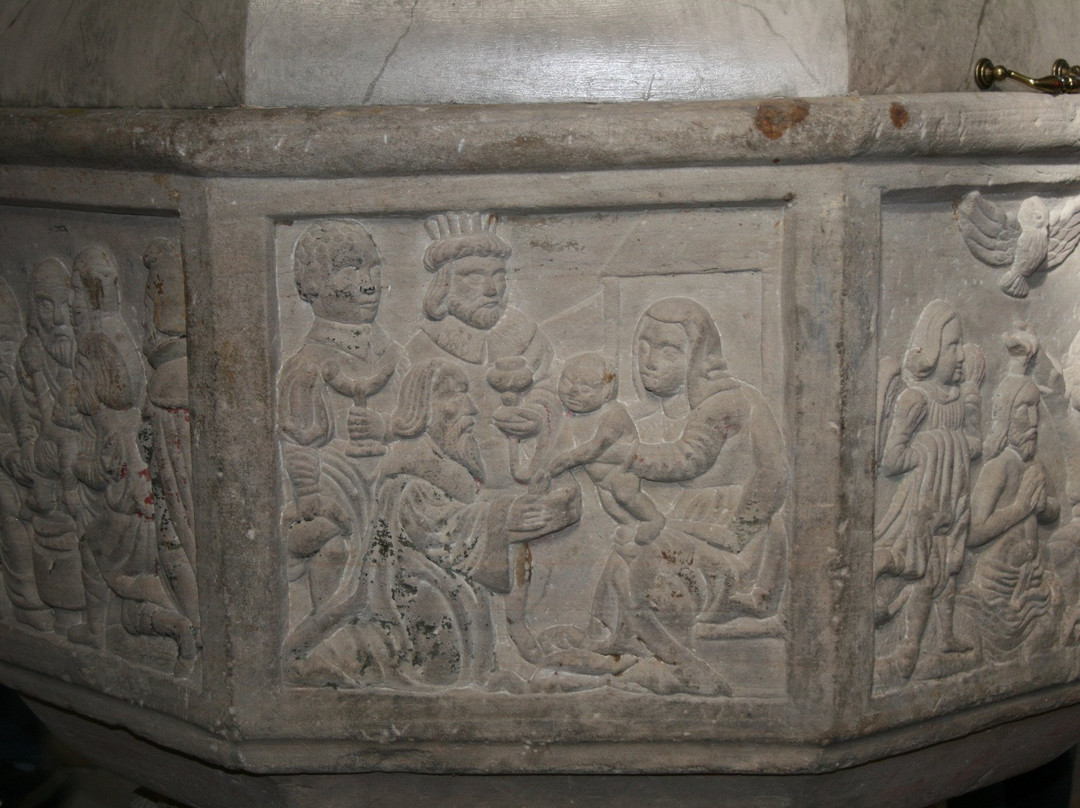 Alte Pfarrkirche-Altenstadt必去景点