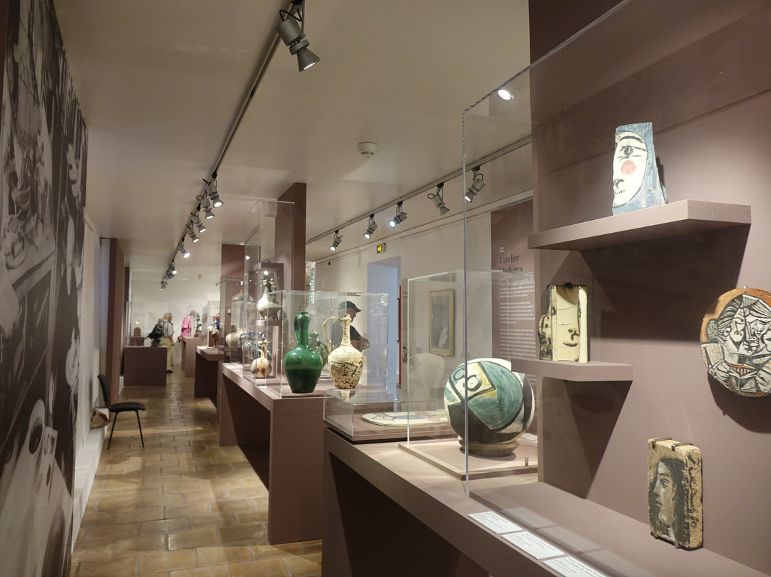 Musee Magnelli, Musee de la céramique-Golfe-Juan Vallauris必去景点