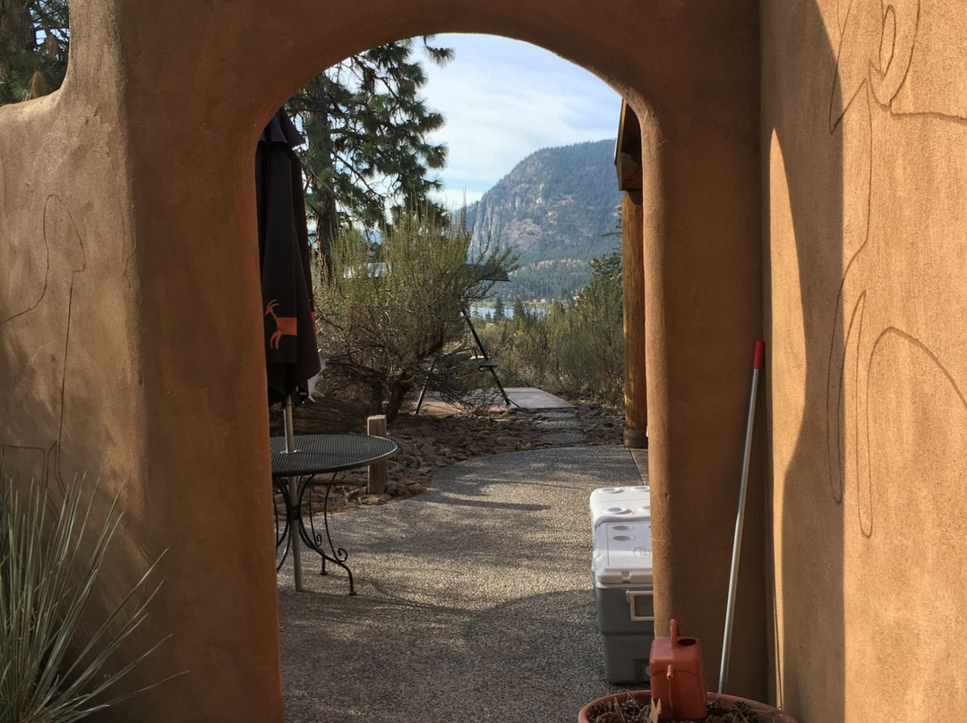 Bighorn Ridge Guest House主图