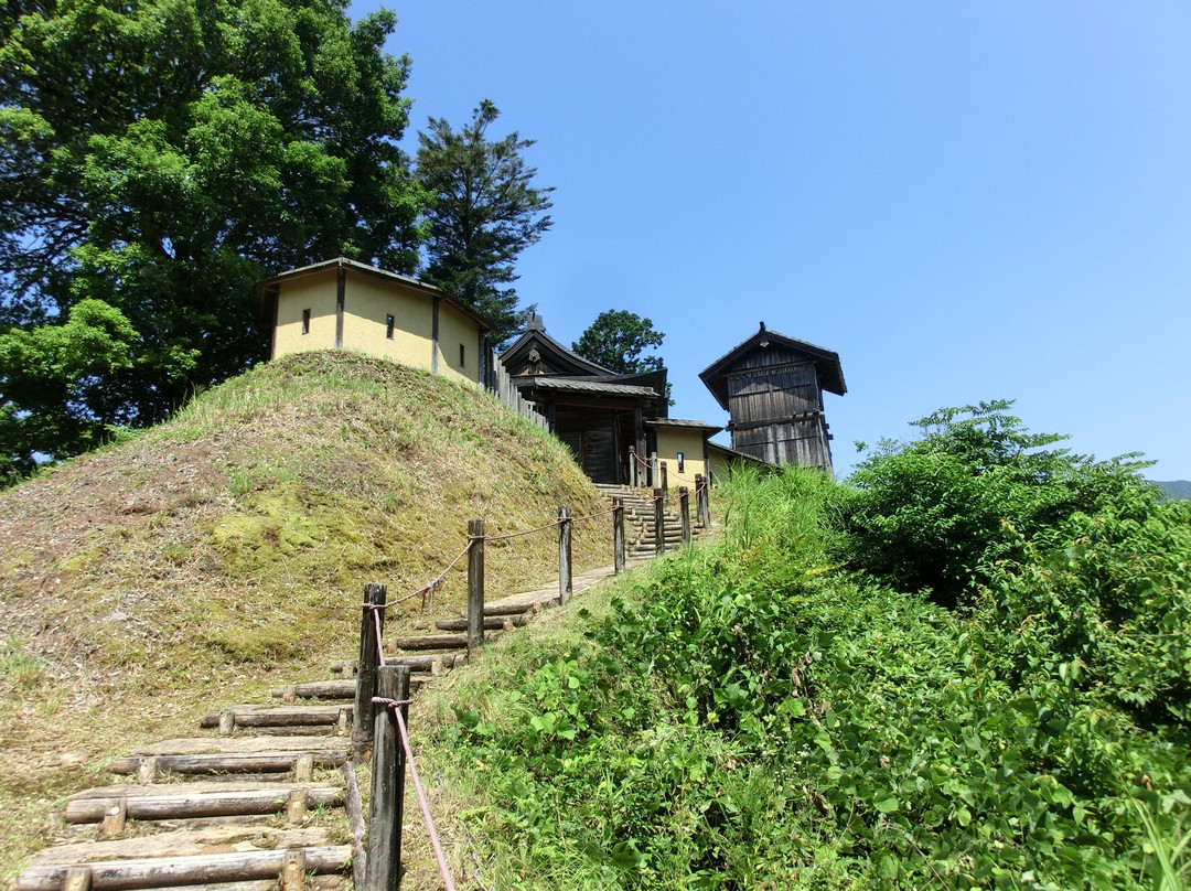 天龙村旅游景点-Takane Castle