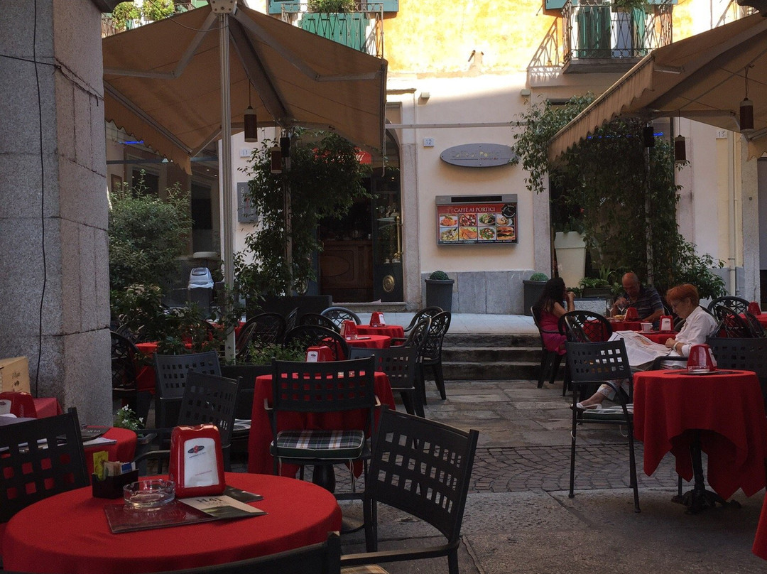 Caffe Ai Portici-韦尔巴尼亚必去景点