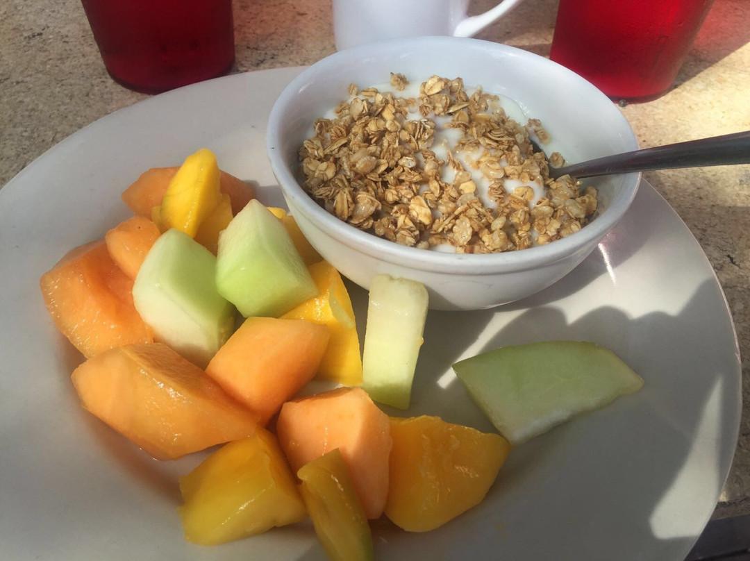 Long Key餐馆和美食-Robbies