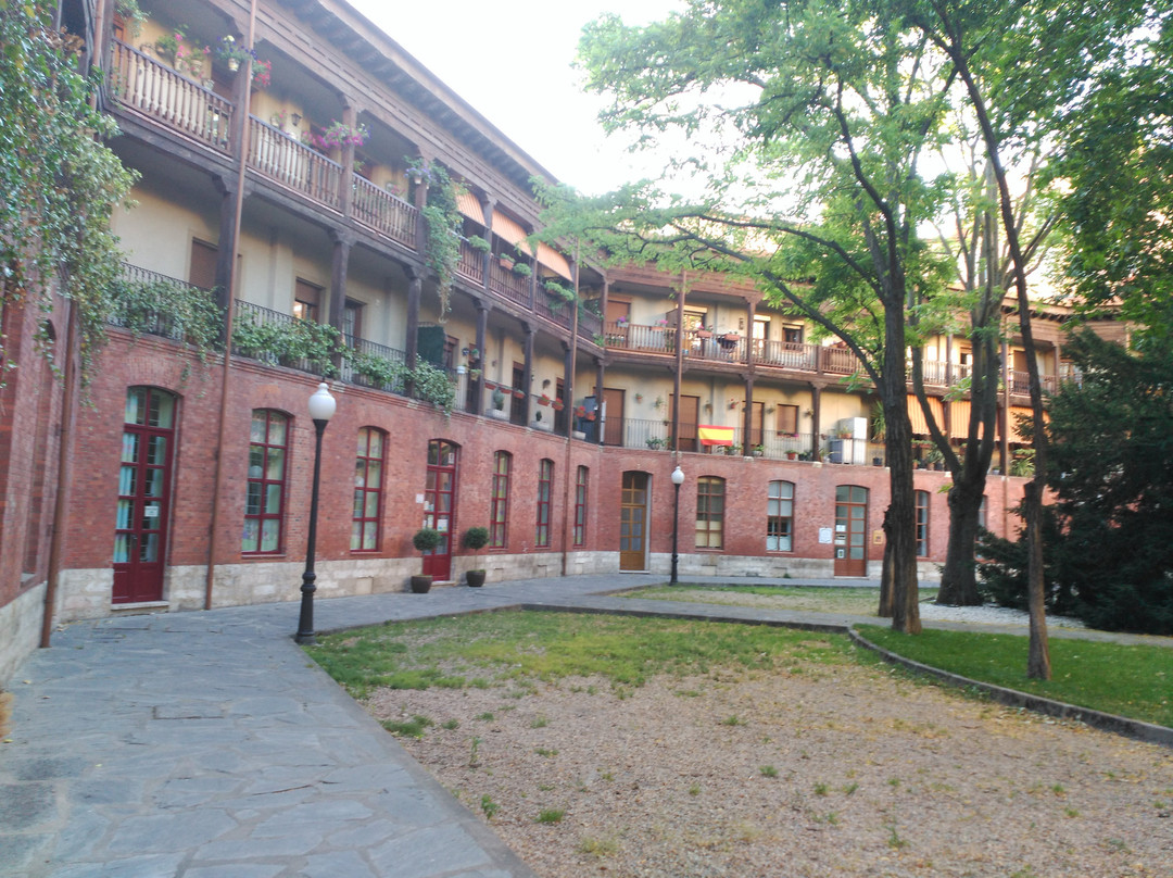 Plaza Viejo Coso景点图片