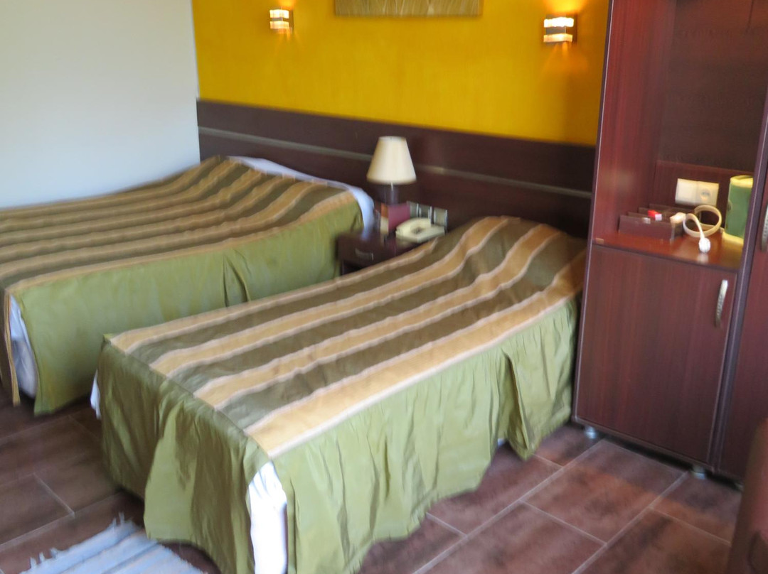 Chalus酒店住宿-Malek Hotel