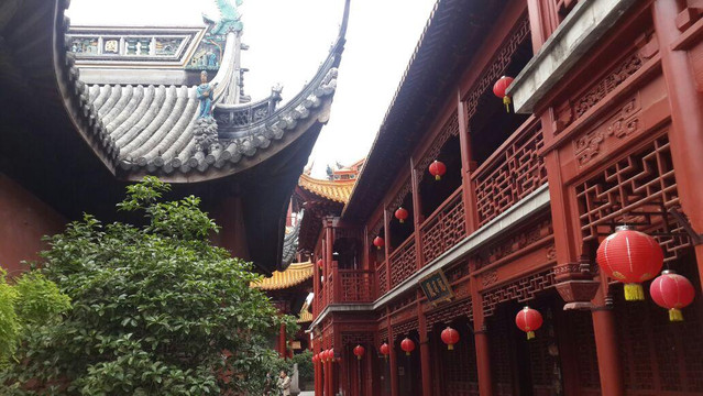 钦赐仰殿-上海市必去景点