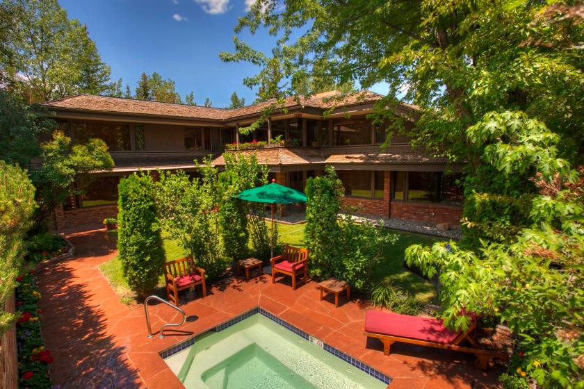 Hearthstone House