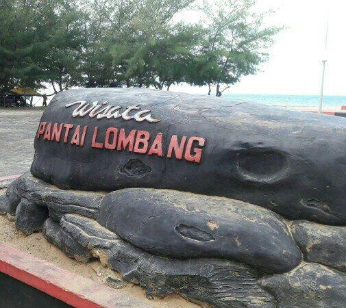 Lombang Beach景点图片