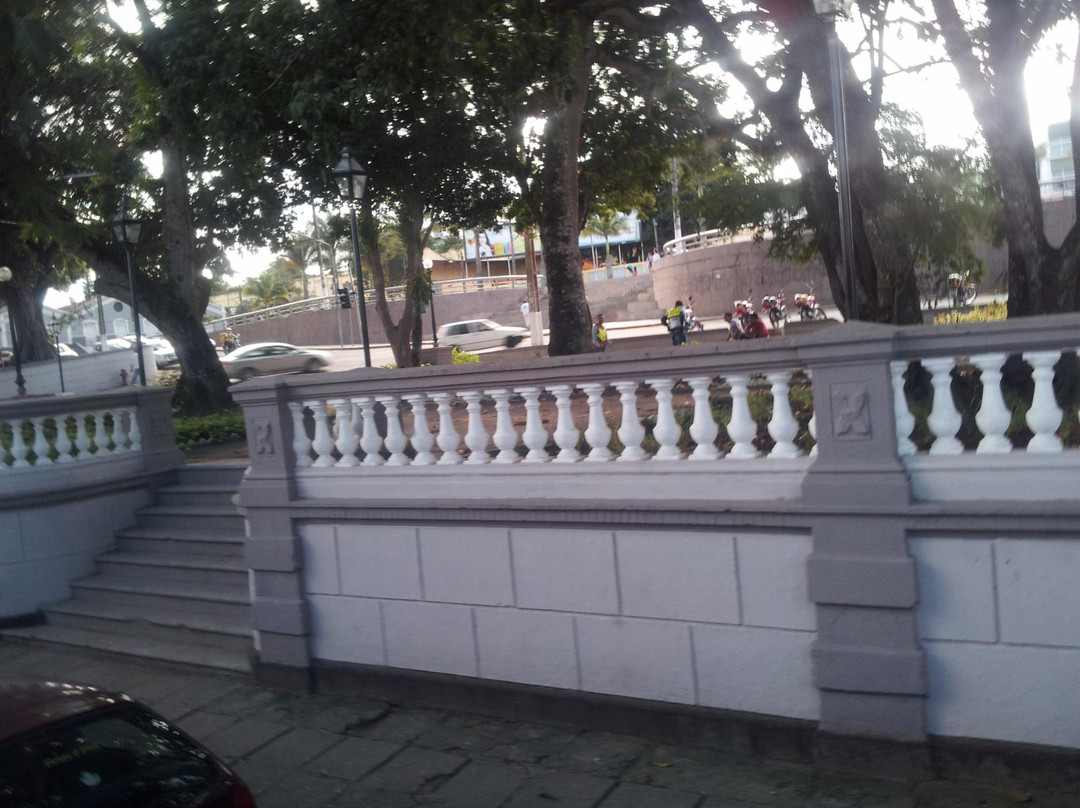 Praca Dom Moura-Garanhuns必去景点