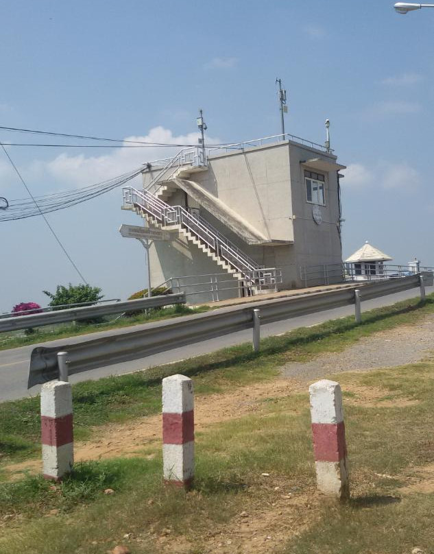Chao Phraya Dam-讪帕耶必去景点