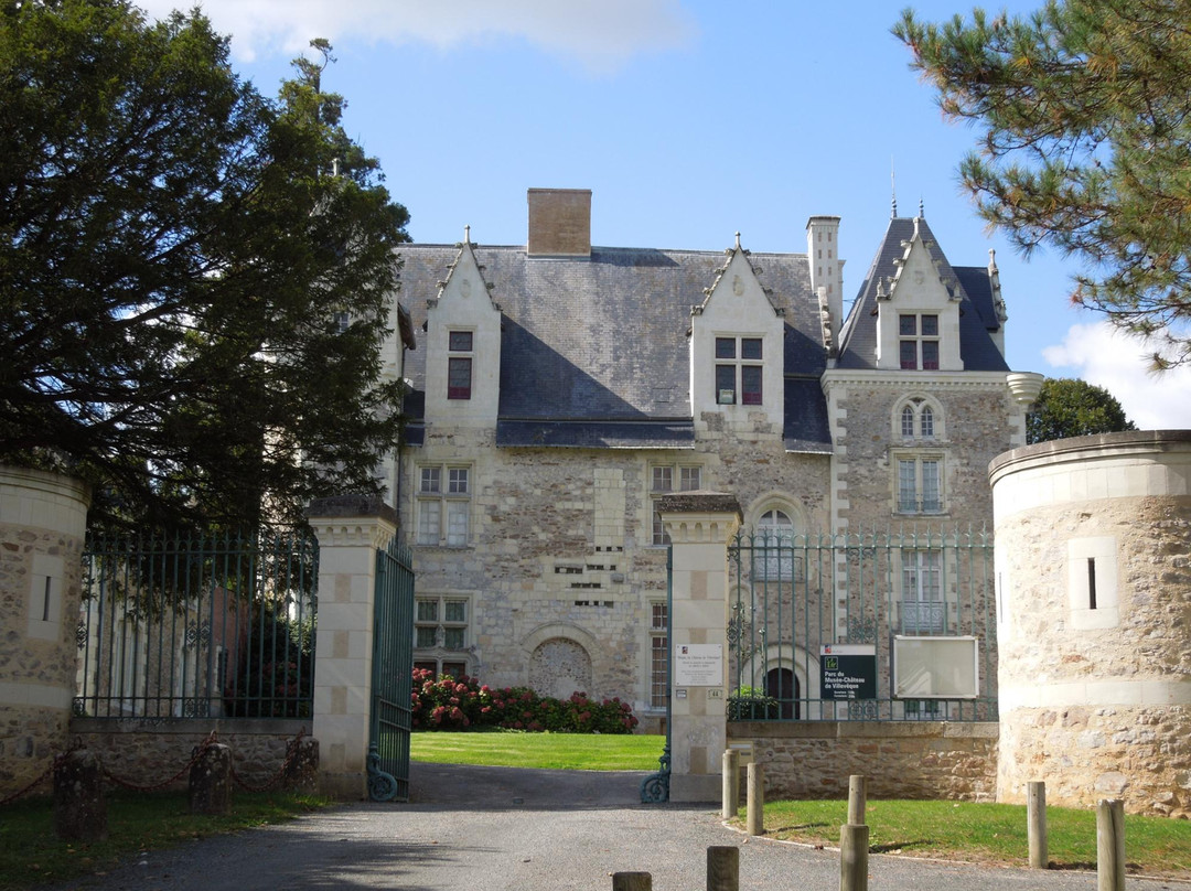 Musée-château de Villevêque景点图片