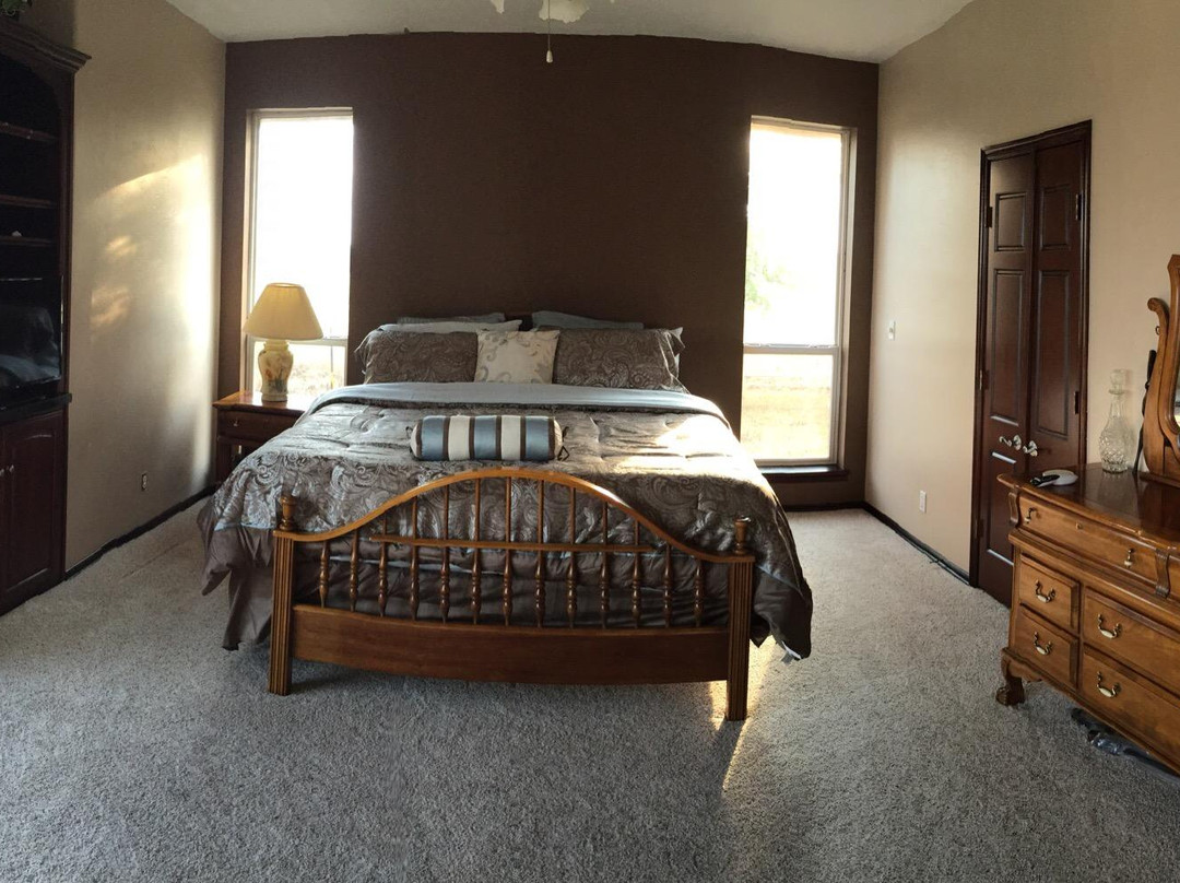 Cimarron Dunes Inn Bed & Breakfast主图