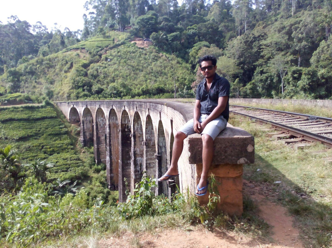 德摩达拉九孔桥-埃勒必去景点