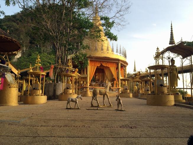 Khao Phra Yod Temple景点图片