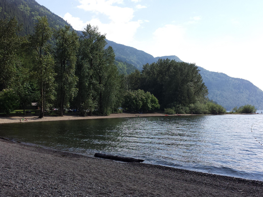 哈里森温泉度假村-哈里逊温泉必去景点
