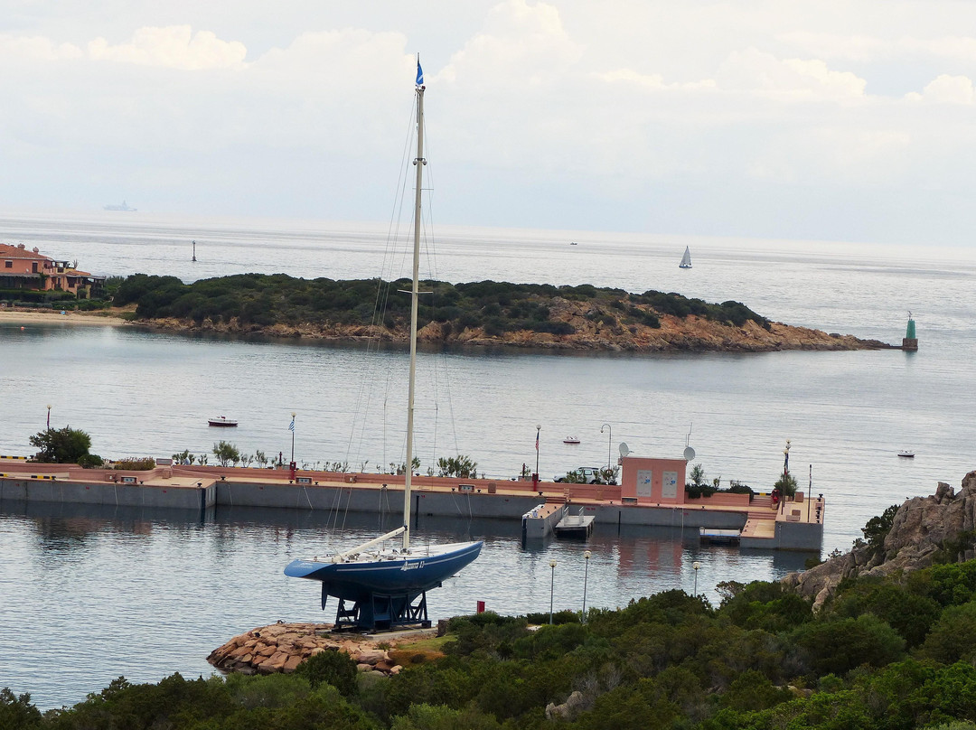Excursions in Sardinia-切尔沃港必去景点