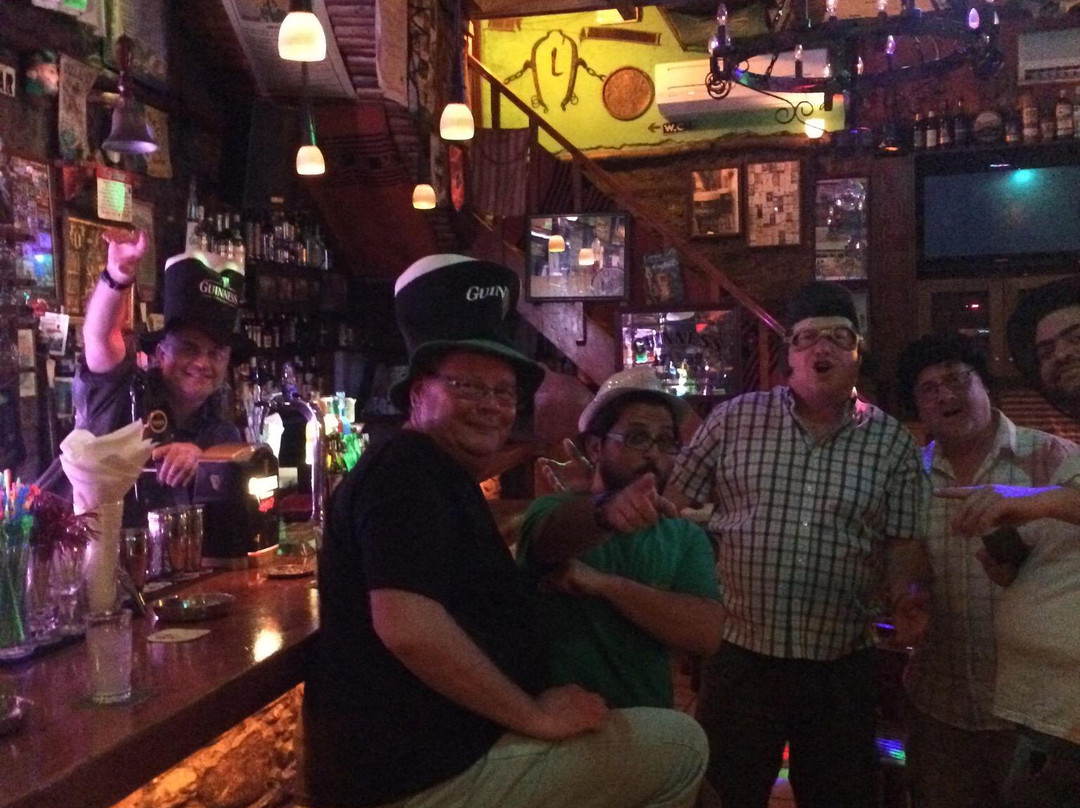 Nostos Irish Cafe bar景点图片