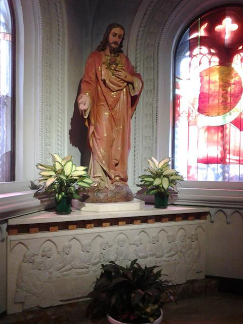 Chiesa del Sacro Cuore di Gesu-库内奥必去景点