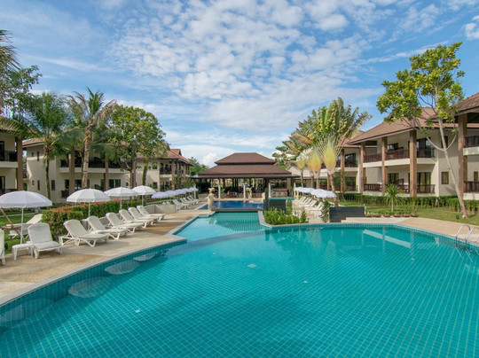 库克卡克海滩酒店住宿-绿叶海滨度假村