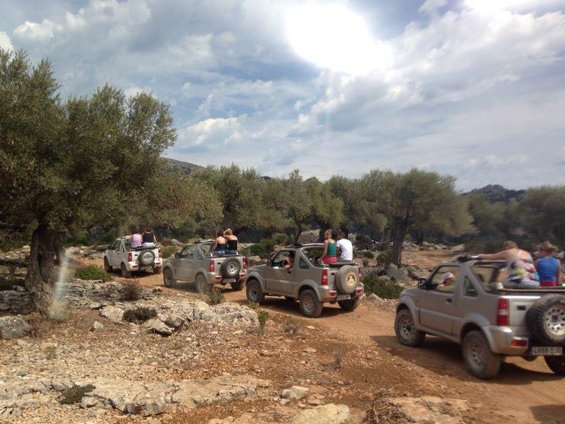Jeep Safari Mallorca景点图片
