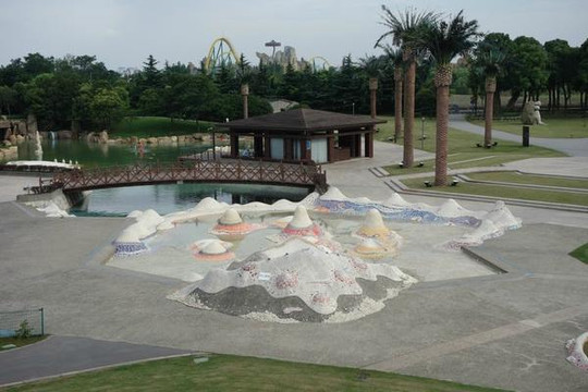 月圆园雕塑公园-上海市必去景点