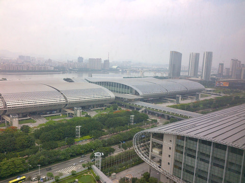 广州朗豪酒店主图